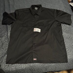 Dickies Men's Short Sleeve Button-Down Shirt - Black